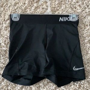 Black Nike Pros